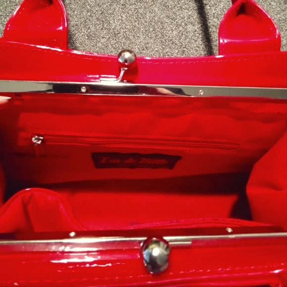 Lux de Ville Red Kisslock Bow Bag - Picture 9 of 14